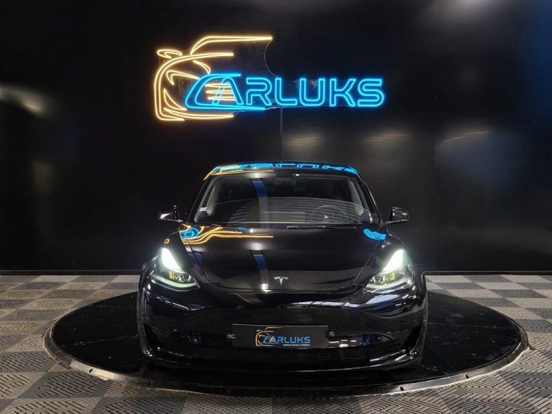 TESLA MODEL 3 275cv Standard Plus AUTOPILOT + SIEGES ELECTRIQUE CHAUFFANTS AV/AR + CAMERA 360° + VOL