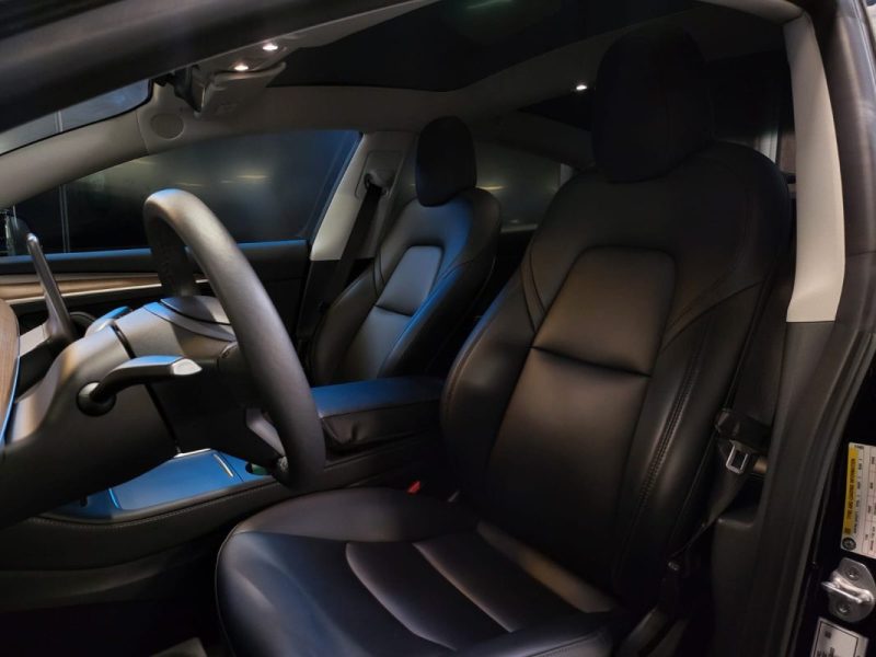 TESLA MODEL 3 275cv Standard Plus AUTOPILOT + SIEGES ELECTRIQUE CHAUFFANTS AV/AR + CAMERA 360° + VOL