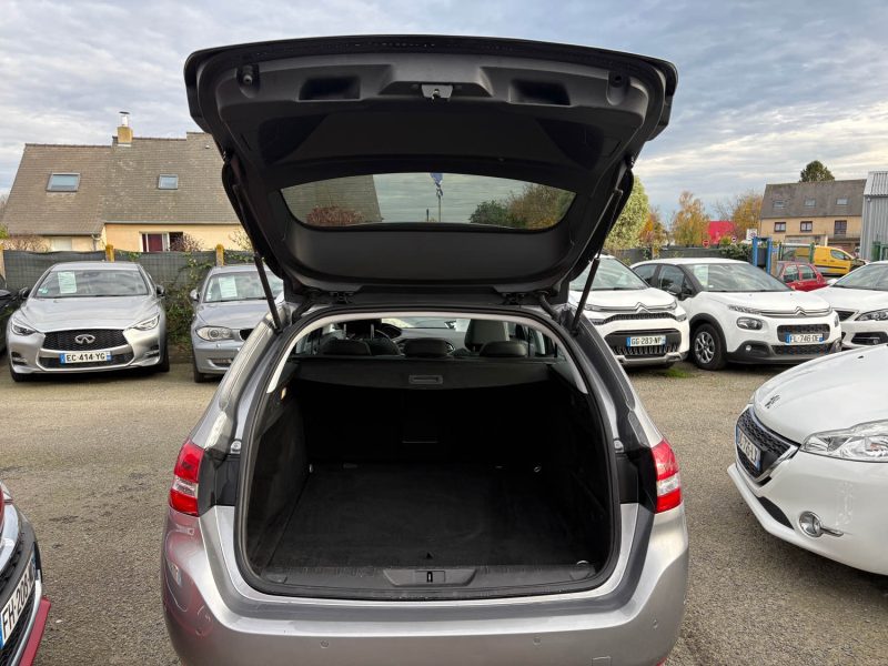 PEUGEOT 308 1.6 BlueHDi 120ch Style S&S EAT6