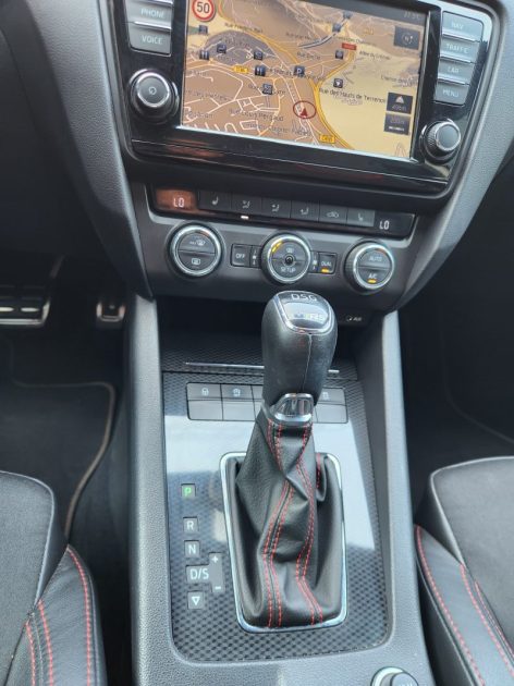 SKODA OCTAVIA COMBI 2.0 TSI 220 RS DSG6*CUIR*GPS