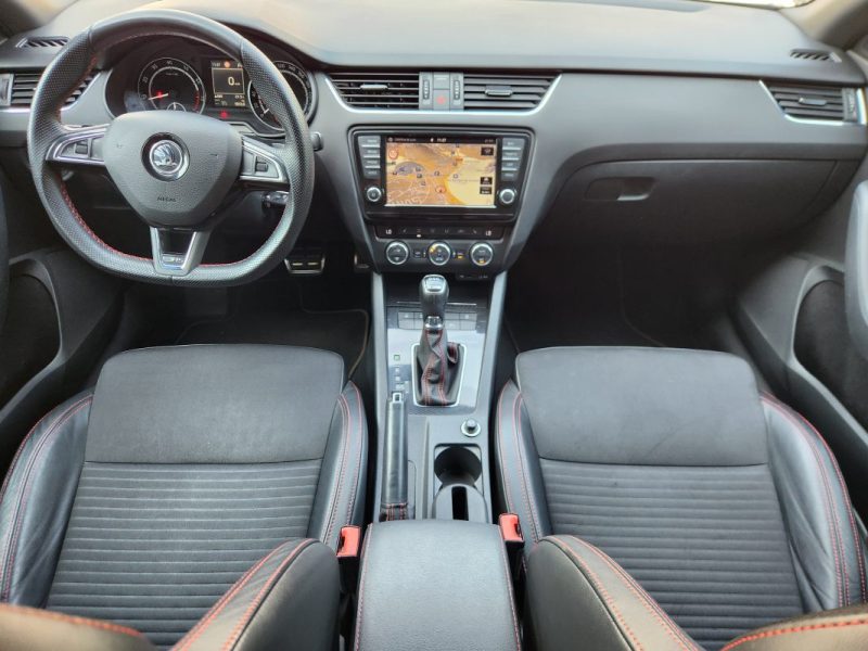 SKODA OCTAVIA COMBI 2.0 TSI 220 RS DSG6*CUIR*GPS