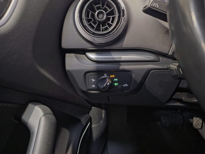 A3 SPORTBACK E-TRON 1.4 TFSI 204ch e-tron Design luxe S tronic 6 / SUIVI COMPLET AUDI