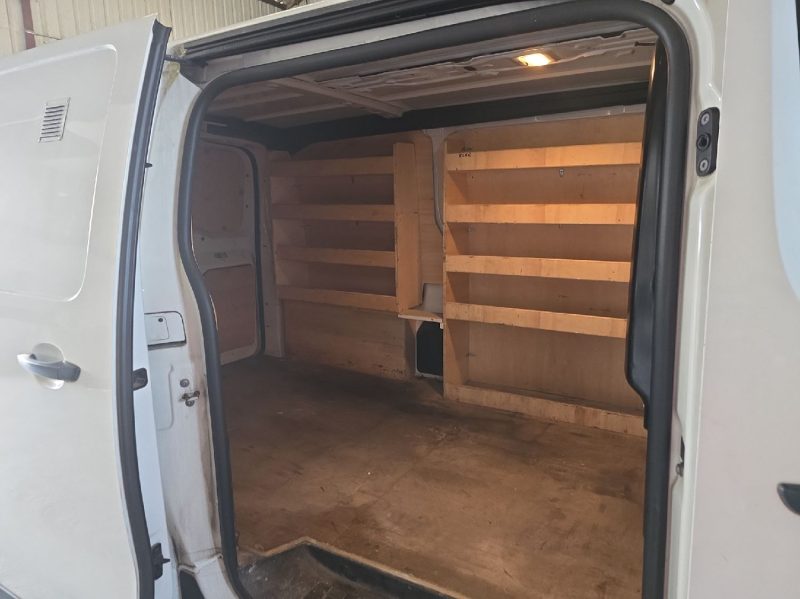 PEUGEOT EXPERT 1.5 BlueHDi 102 CV *TVA RECUPERABLE*.