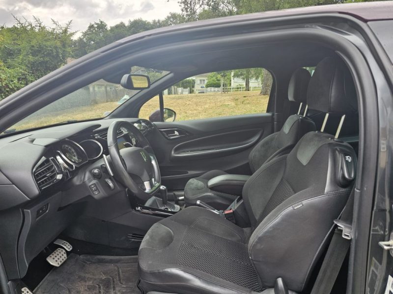 CITROEN DS3 2012