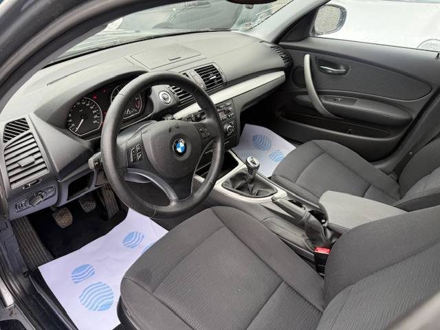 BMW 1er 116i 2010 - 62020 KM