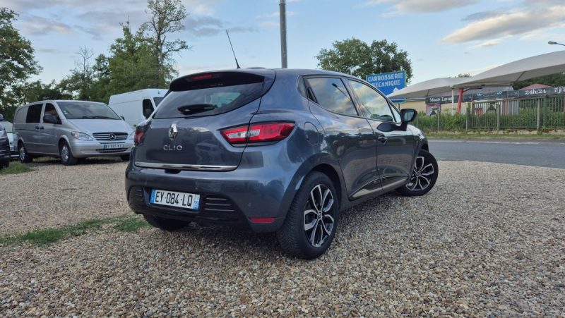 RENAULT CLIO 0.9 TCe 90ch egy Limited 5p
