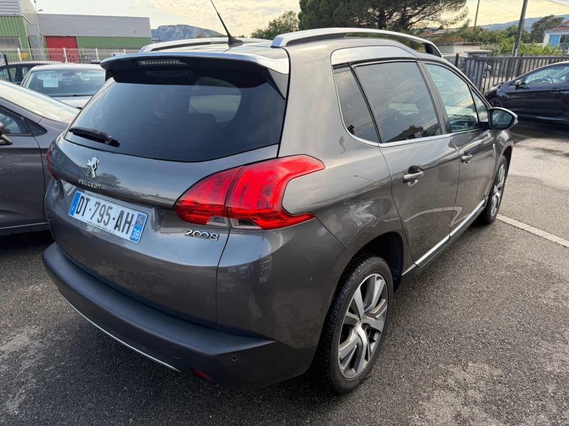 PEUGEOT 2008 2015