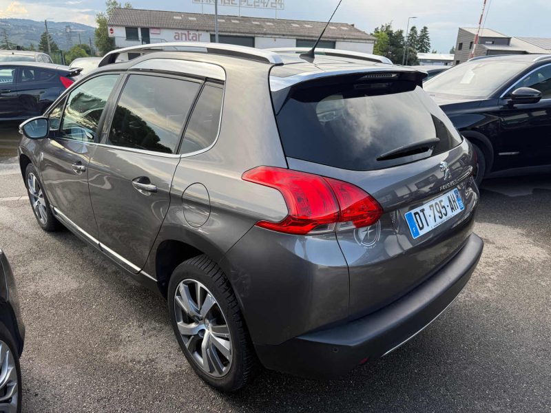 PEUGEOT 2008 2015