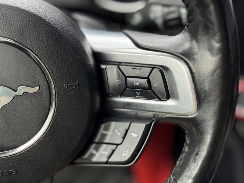 FORD MUSTANG Fastback 2.3 EcoBoost 290 ch - Suivi Complet Ford