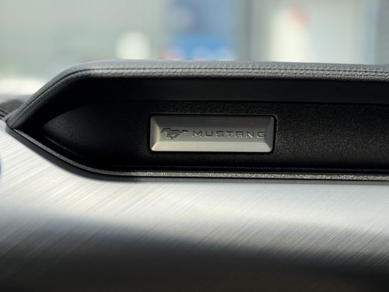 FORD MUSTANG Fastback 2.3 EcoBoost 290 ch - Suivi Complet Ford