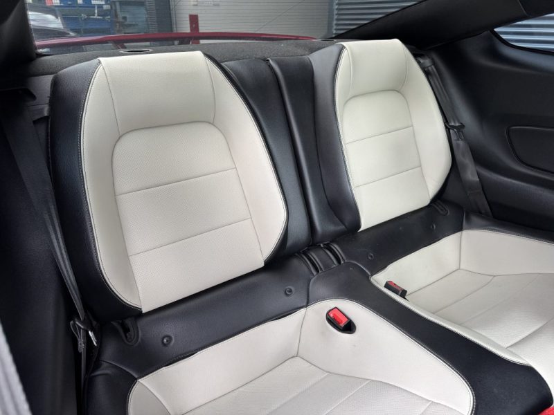 FORD MUSTANG Fastback 2.3 EcoBoost 290 ch - Suivi Complet Ford