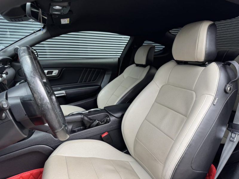 FORD MUSTANG Fastback 2.3 EcoBoost 290 ch - Suivi Complet Ford