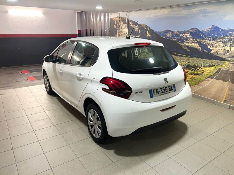 PEUGEOT 208 1.5HDi 100ch 2 PLACES TVA RÉCUPÉRABLE