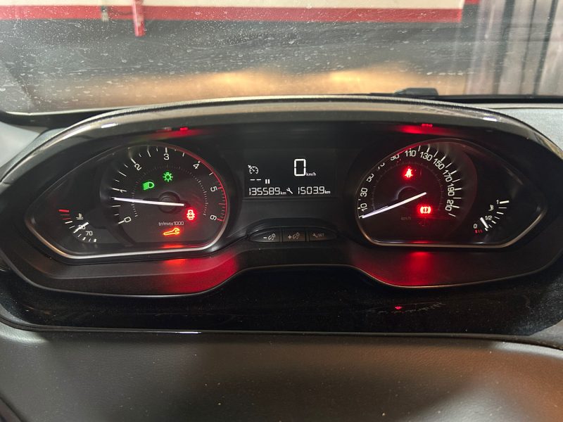 PEUGEOT 208 1.5HDi 100ch 2 PLACES TVA RÉCUPÉRABLE