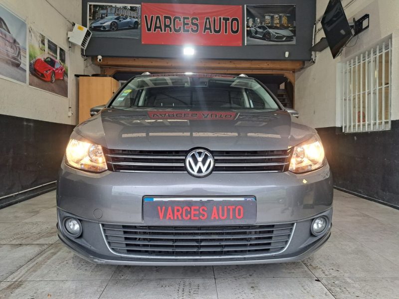 VOLKSWAGEN TOURAN 2.0 TDI 140ch 7 PLACES BlueMotion Technology Confortline DSG6