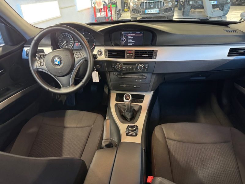 BMW  318d CONFORT 143 CV XENON RADAR RECUL GPS  2009