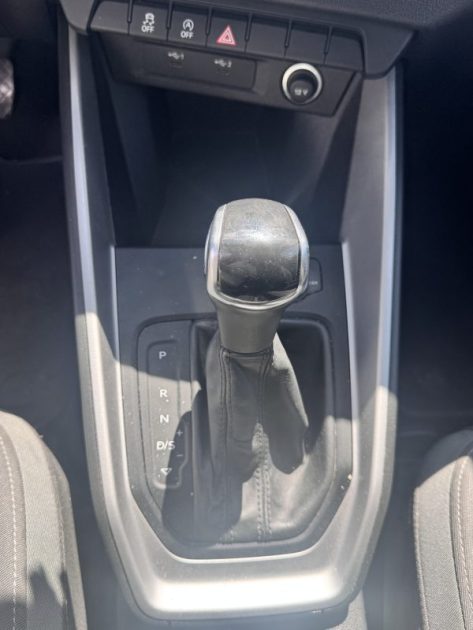 AUDI A1 SPORTBACK 25 TFSI DESIGN 95CH