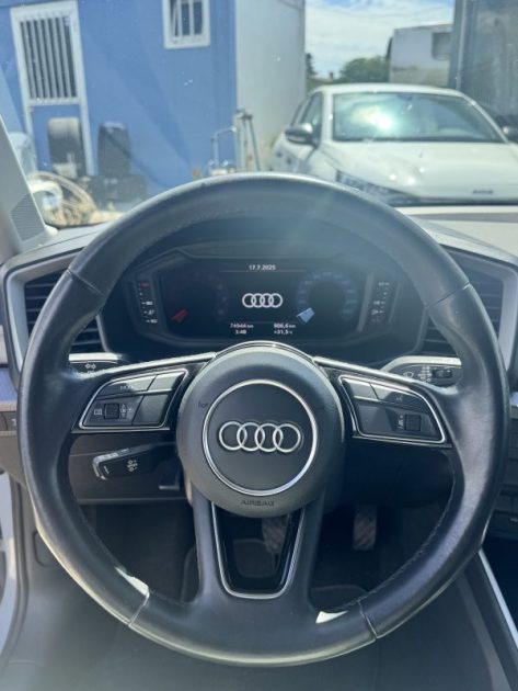 AUDI A1 SPORTBACK 25 TFSI DESIGN 95CH