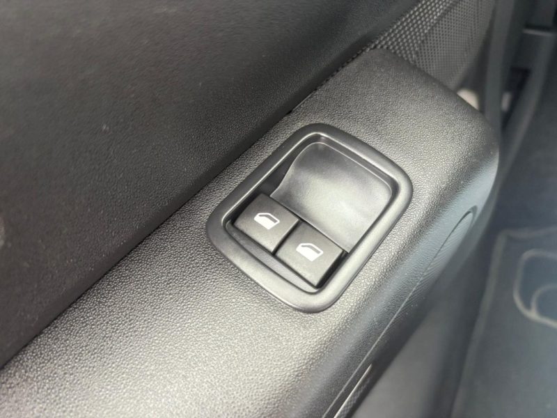 CITROEN C3 1.5 BlueHDi 100ch Feel 🚗 TVA récupérable  / Reprise / Garantie 6 mois ✅