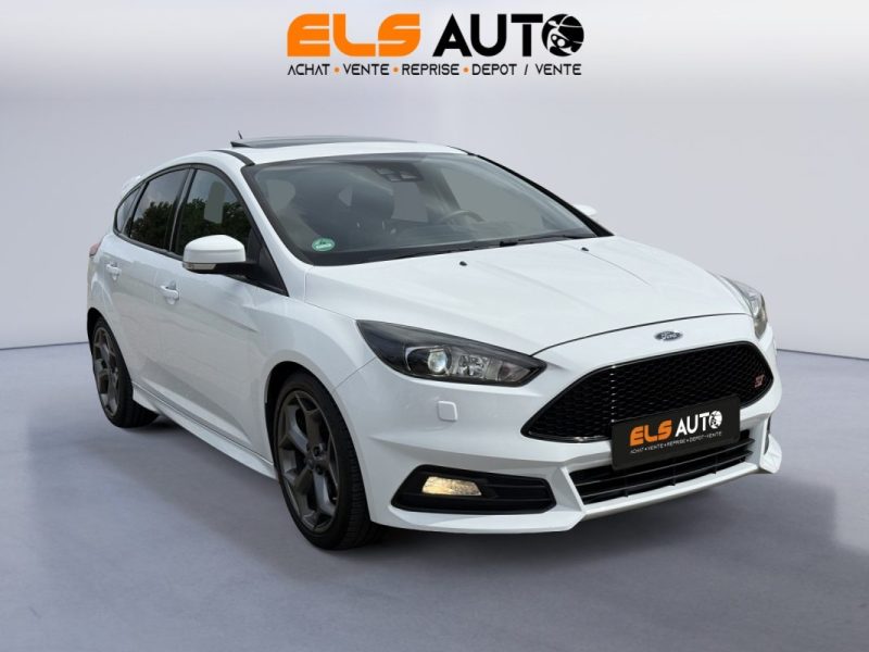 FORD FOCUS 2015