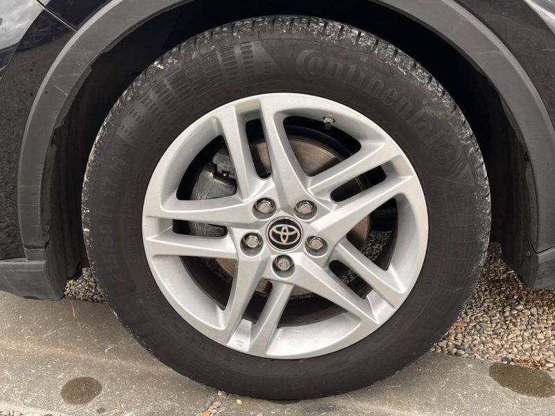 TOYOTA C-HR 1.8 Hybride 122ch Dynamic Ultimate TVA Récupérable 12/2023