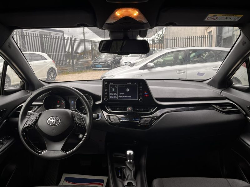 TOYOTA C-HR 1.8 Hybride 122ch Dynamic Ultimate TVA Récupérable 12/2023