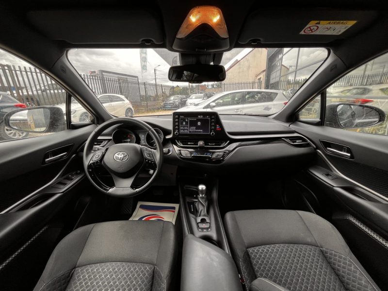 TOYOTA C-HR 1.8 Hybride 122ch Dynamic Ultimate TVA Récupérable 12/2023