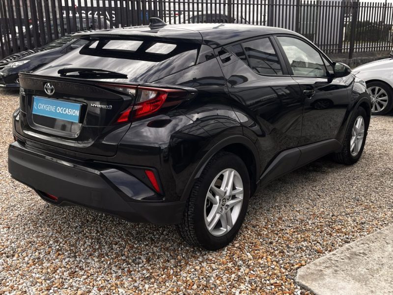 TOYOTA C-HR 1.8 Hybride 122ch Dynamic Ultimate TVA Récupérable 12/2023