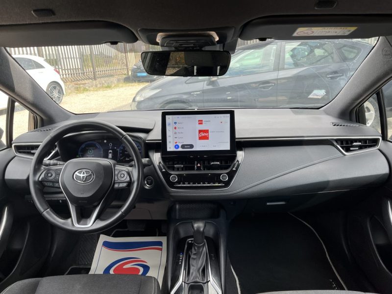 TOYOTA COROLLA Touring Sport 1.8 Hybrid 140ch Dynamic MY22 TVA Récupérable 05/2023
