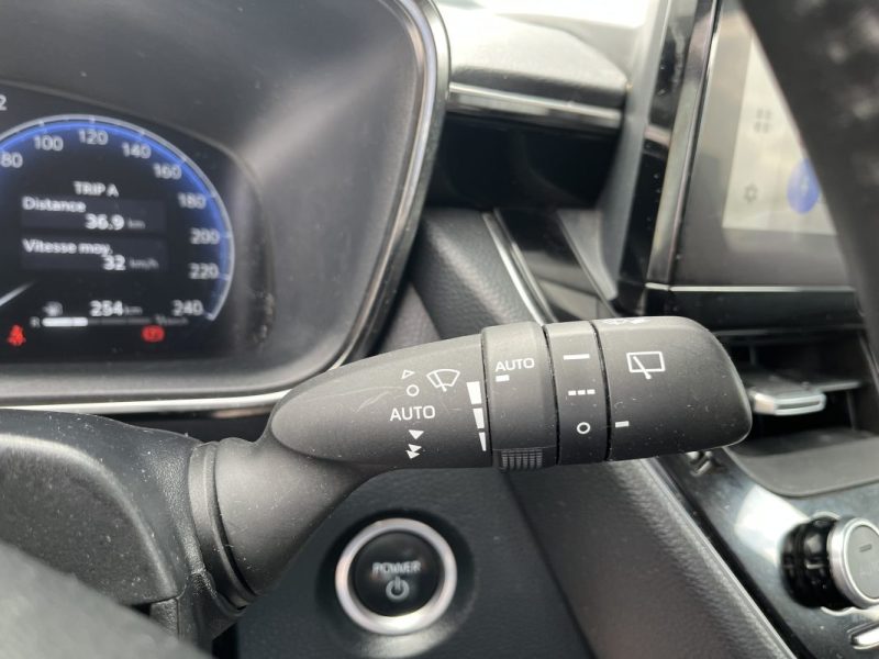 TOYOTA COROLLA Touring Sport 1.8 Hybrid 140ch Dynamic MY22 TVA Récupérable 05/2023