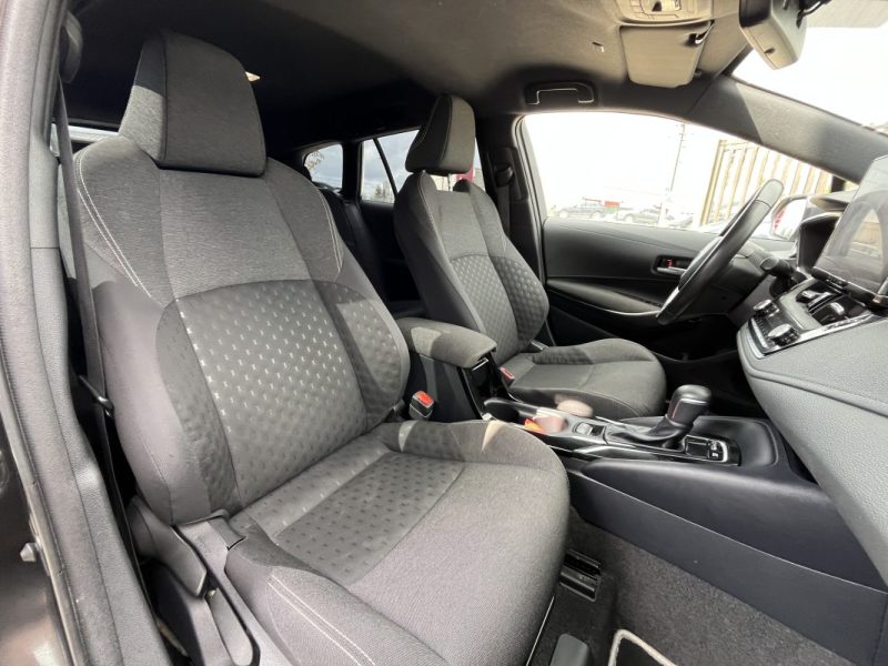 TOYOTA COROLLA Touring Sport 1.8 Hybrid 140ch Dynamic MY22 TVA Récupérable 05/2023