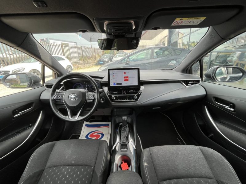 TOYOTA COROLLA Touring Sport 1.8 Hybrid 140ch Dynamic MY22 TVA Récupérable 05/2023