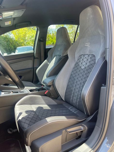 VOLKSWAGEN GOLF 1.5 e-TSI R-Line 150cv