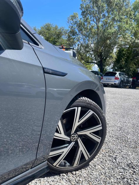 VOLKSWAGEN GOLF 1.5 e-TSI R-Line 150cv