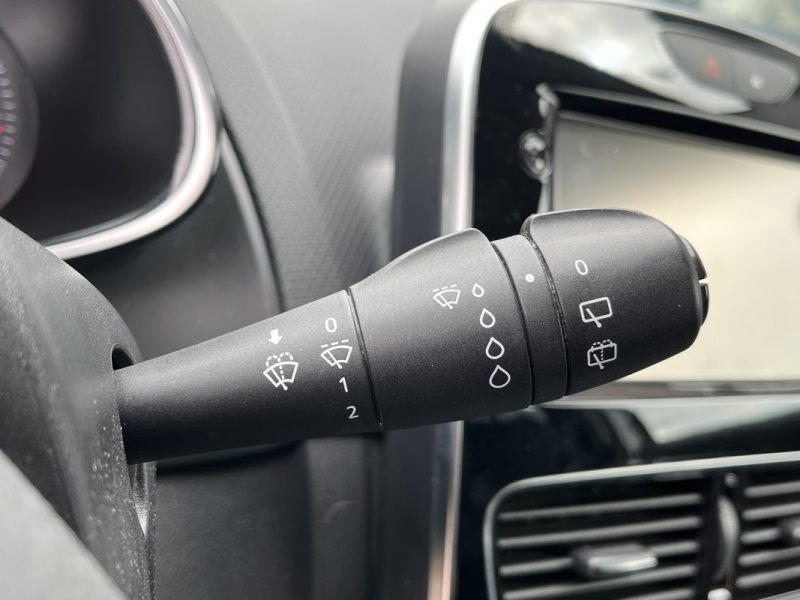 RENAULT CLIO 1.5 dCi 90ch energy Limited EDC 5p Euro6c 12/2018