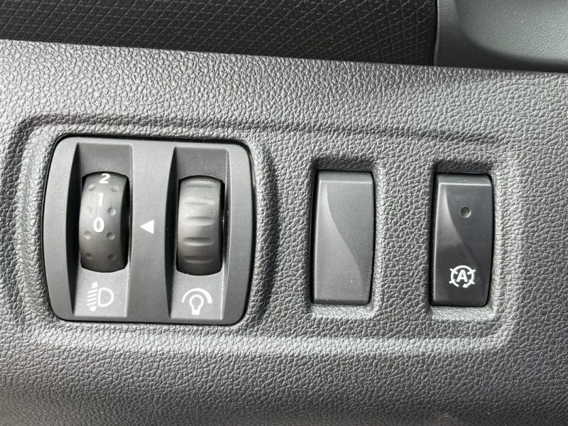 RENAULT CLIO 1.5 dCi 90ch energy Limited EDC 5p Euro6c 12/2018