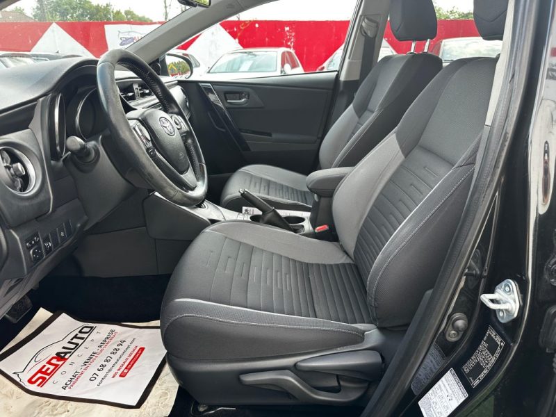 TOYOTA AURIS TOURING 1.8 HYBRIDE 136CV DESIGN CVT