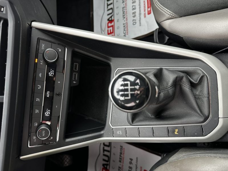 VOLKSWAGEN POLO 2019