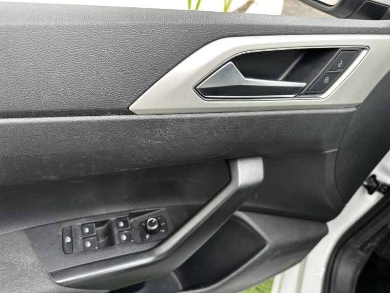 VOLKSWAGEN POLO 2019