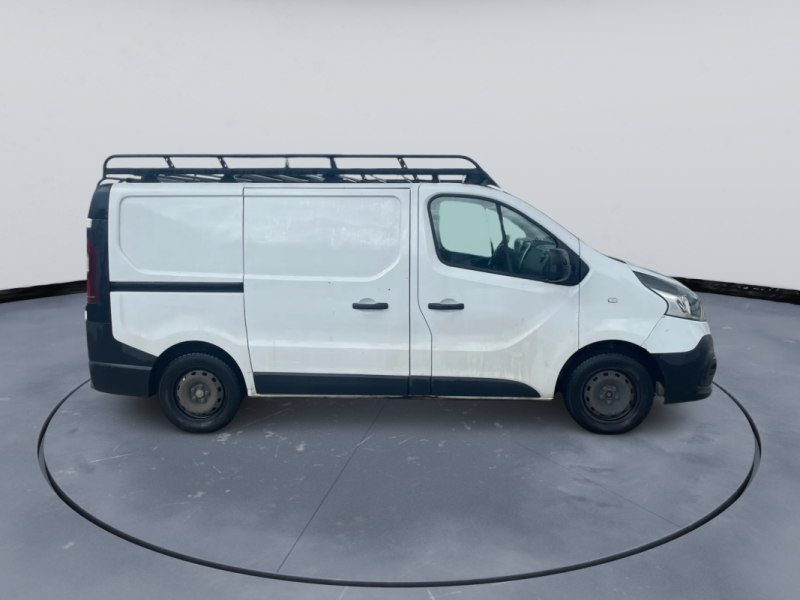 RENAULT TRAFIC 2017 L1H1