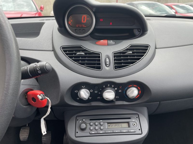 RENAULT TWINGO 2012