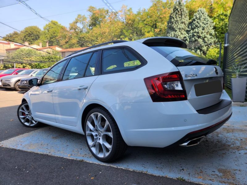Skoda  OCTAVIA 2018 COMBI 2.0 TSI 230 RS*LED*GPS*