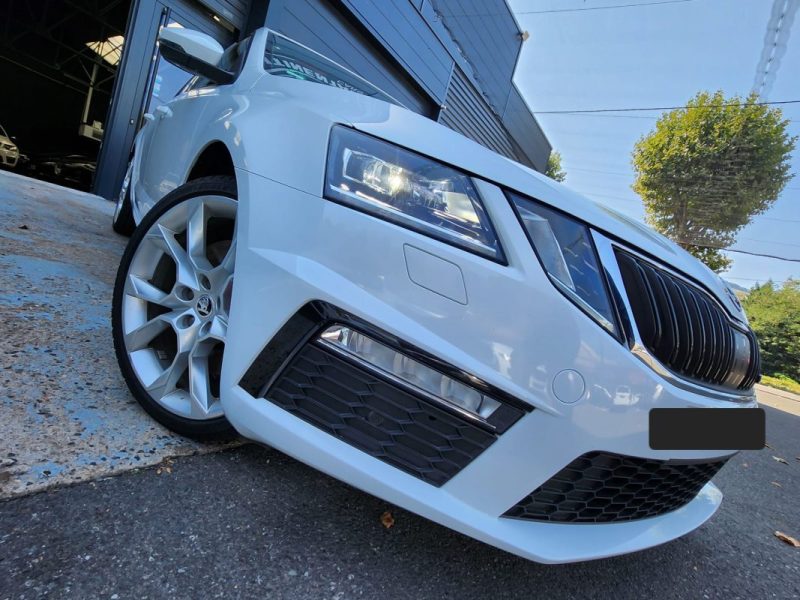 Skoda  OCTAVIA 2018 COMBI 2.0 TSI 230 RS*LED*GPS*