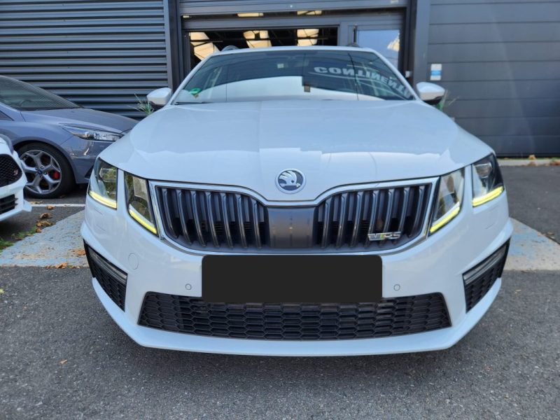 Skoda  OCTAVIA 2018 COMBI 2.0 TSI 230 RS*LED*GPS*