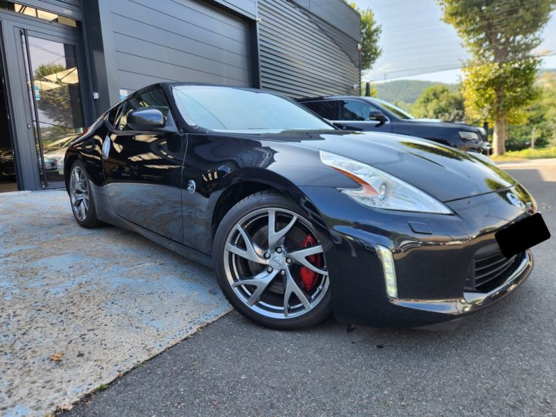 Nissan 370Z COUPE 3.7 V6 328*1°Main*XENON*CAMERA*