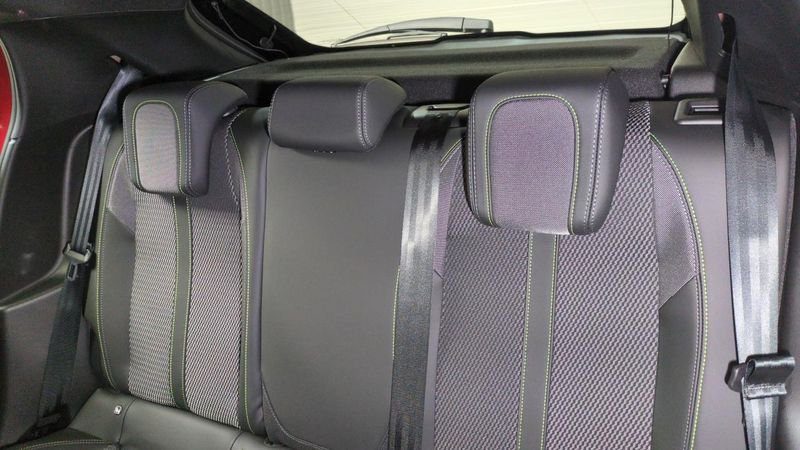 Peugeot 208 Hybrid 110 e-dcs6 gt + camera 360 + navi