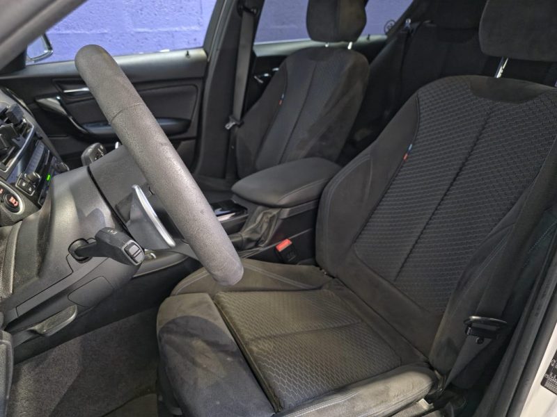 BMW 120i M SPORT BVA