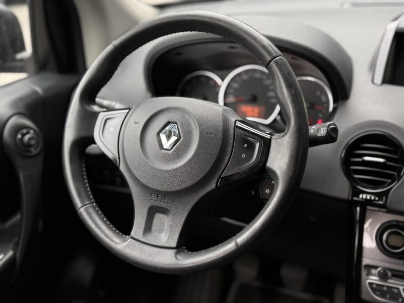 RENAULT KOLEOS 2011