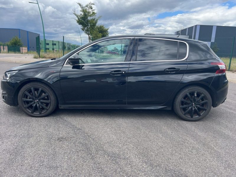 PEUGEOT 308 2.0 L BlueHDi 150ch GT Line S&S EAT6 / Toit panoramique