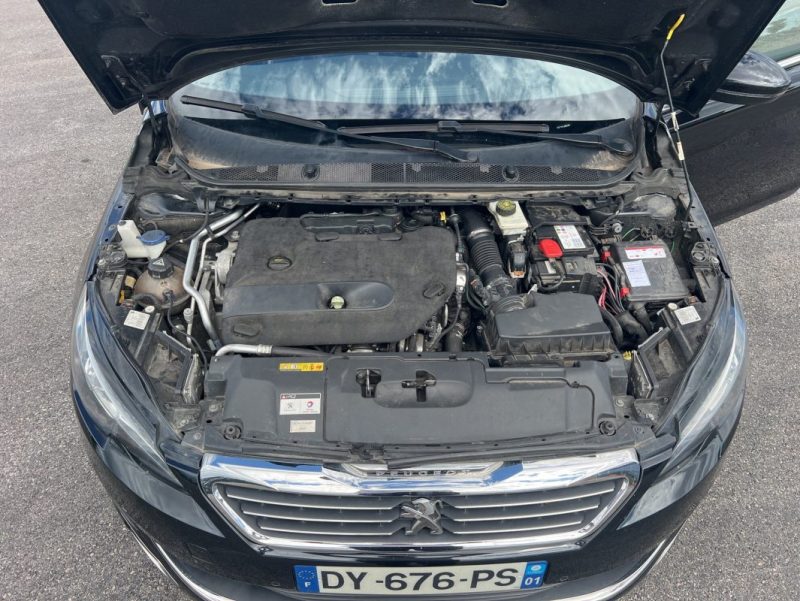PEUGEOT 308 2.0 L BlueHDi 150ch GT Line S&S EAT6 / Toit panoramique